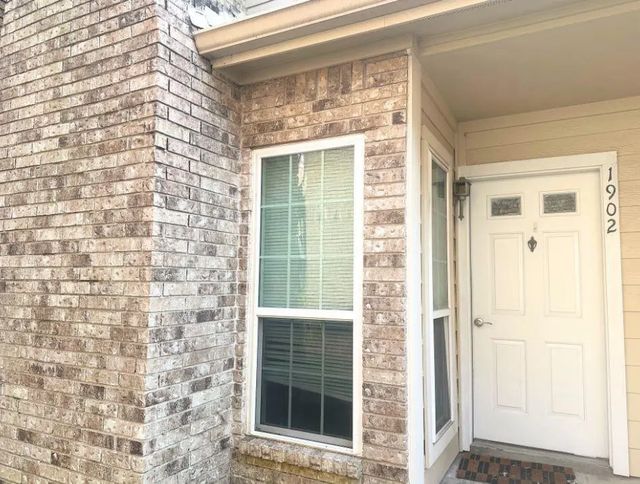 7575 Cambridge Street 1902, Houston