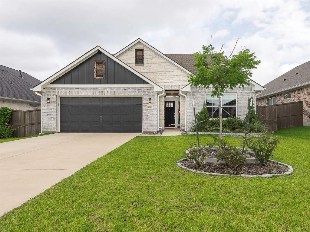 4309 Appalachian Trail, Bryan