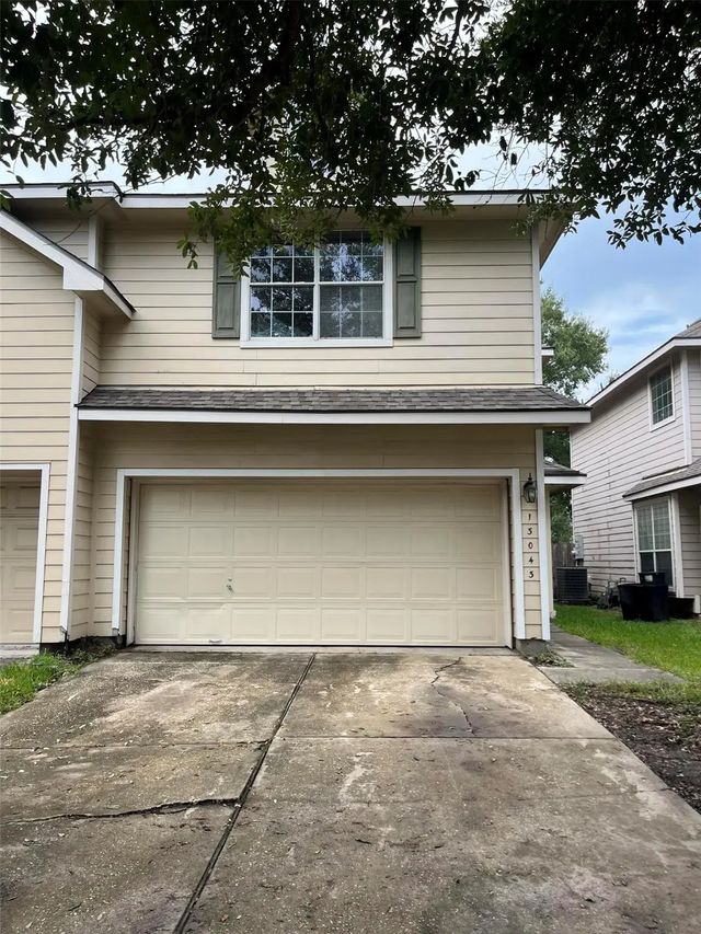 13043 Peppergate Lane, Houston