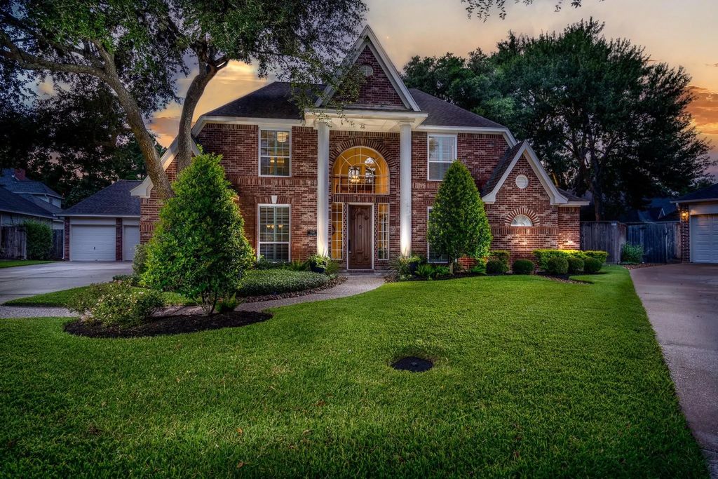 7006 Racquet Court, Houston