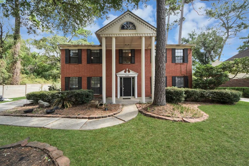 4330 Meadow Springs Drive, Houston