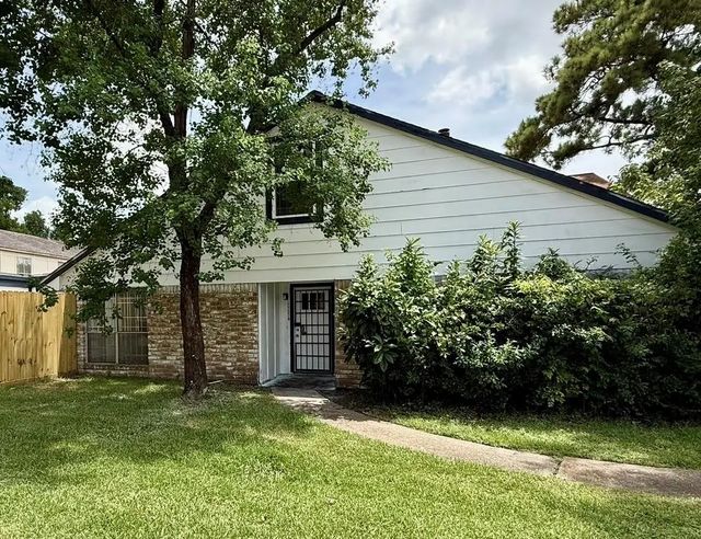 12202 Wild Pine Drive A, Houston