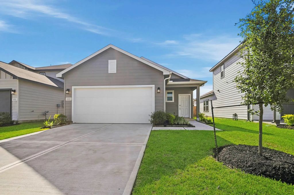11515 Heritage Wind Drive, Crosby
