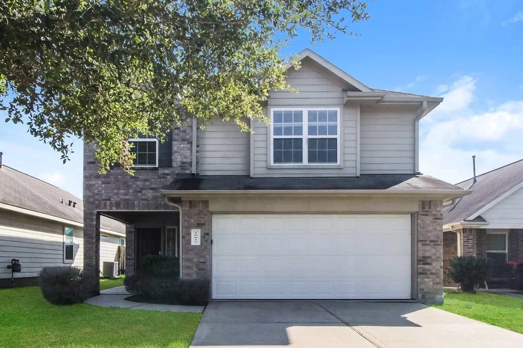 18819 Dennington Drive, Katy