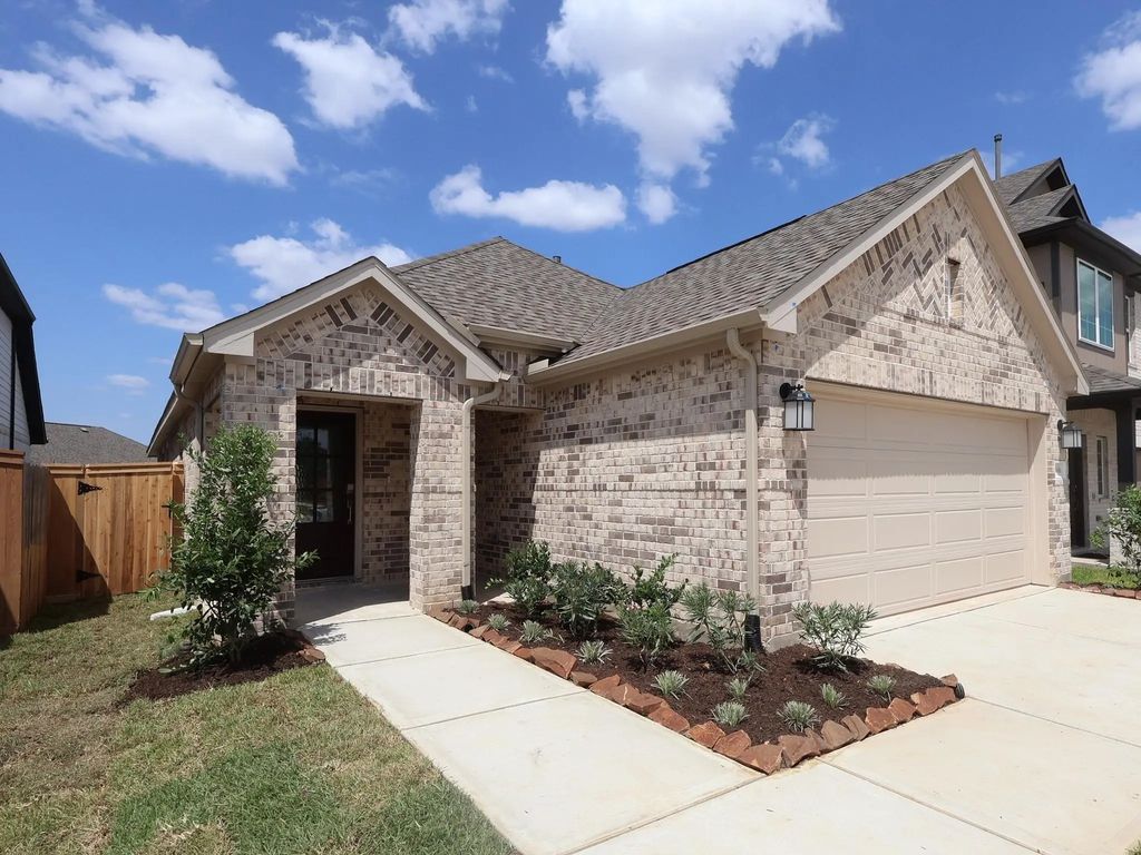 21686 Wave Hollow Drive, Cypress