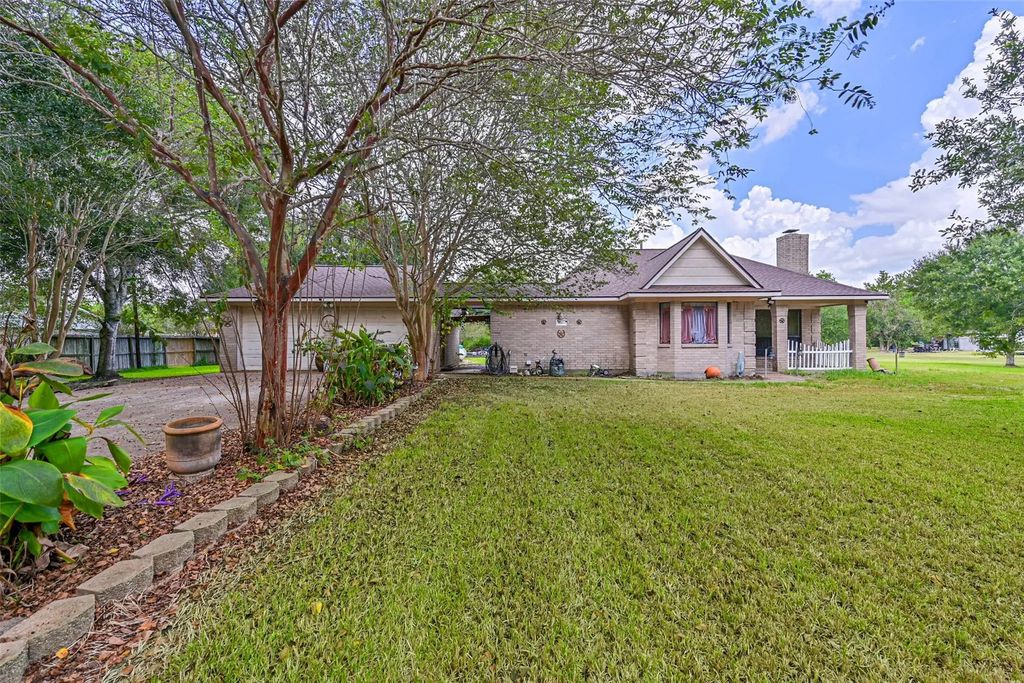 7003 Amie Lane Cr879, Pearland