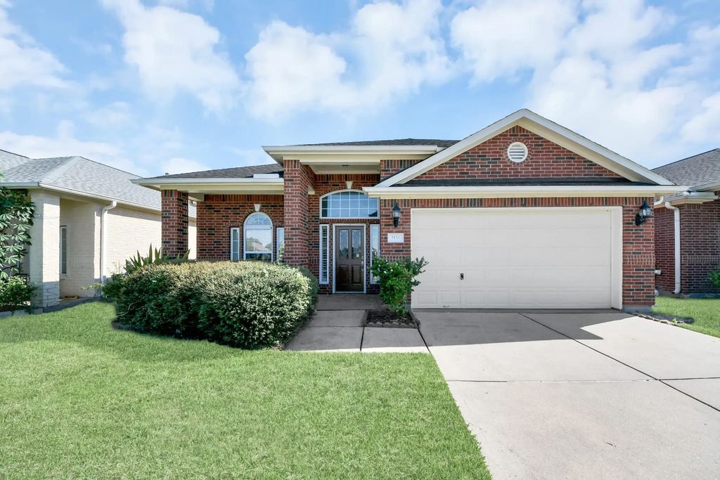 2139 Kottayam Drive, Missouri City