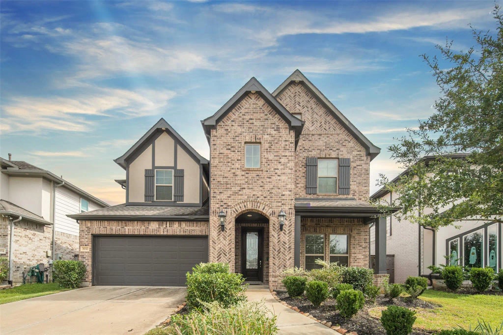 8930 Emerald Cane Drive, Missouri City