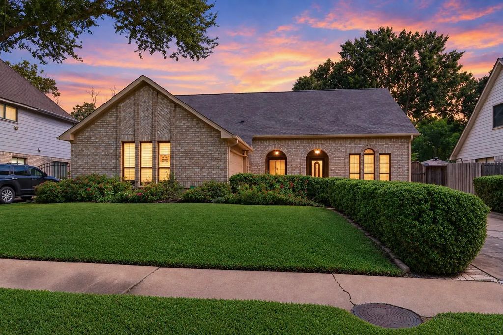 503 Province Place Drive, Katy