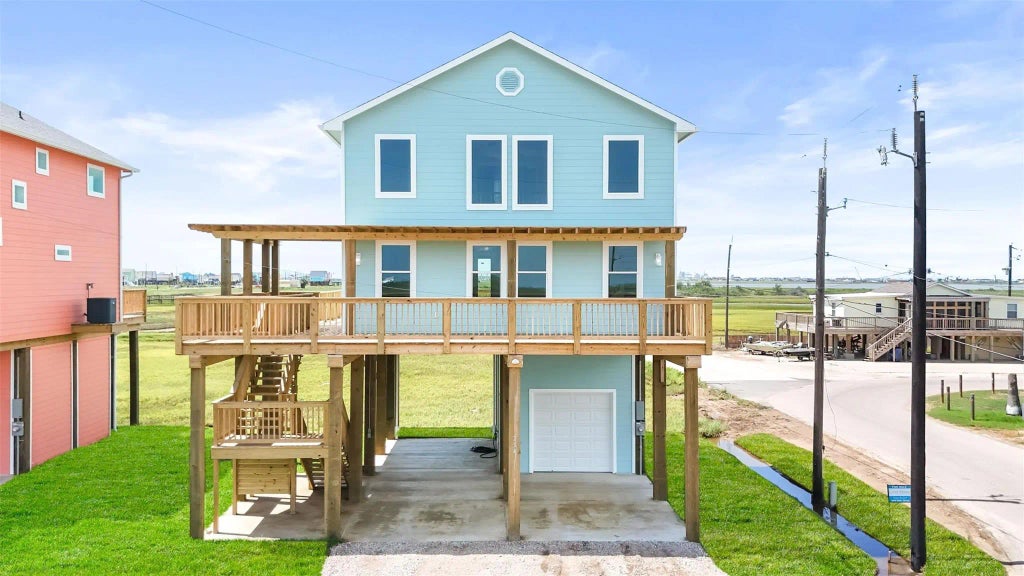 234 Bay Avenue, Surfside Beach