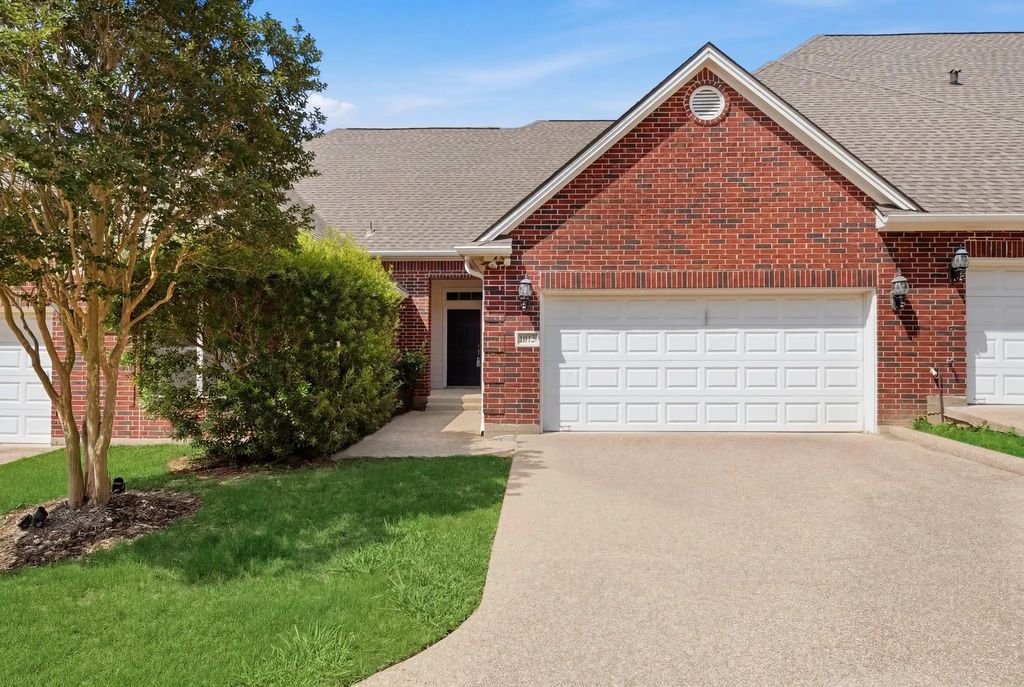 1612 Culture Lane, College Station