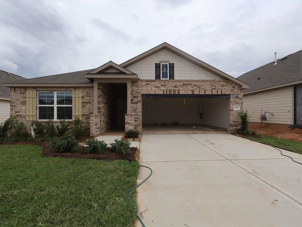 16822 Zavala Way, Montgomery