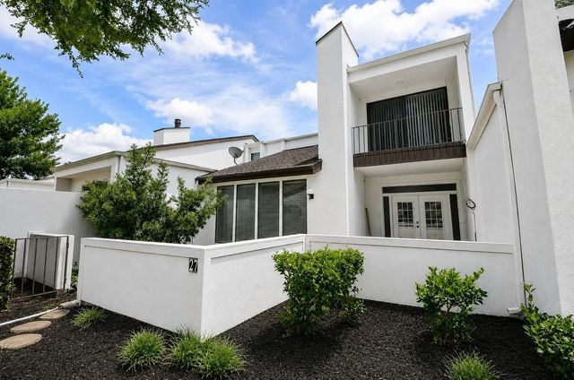 7655 S Braeswood Boulevard 27, Houston