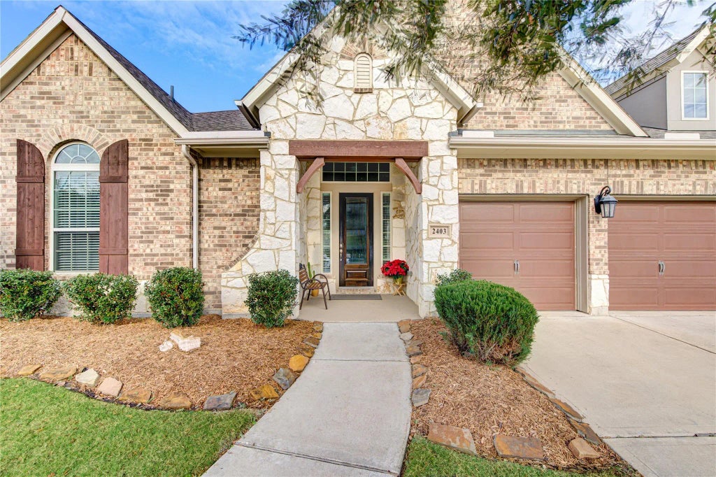 2403 Juniper Bend, Brookshire
