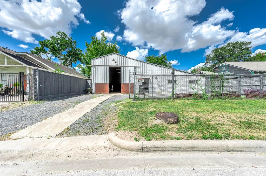 3901 Billingsley Street 1, Houston