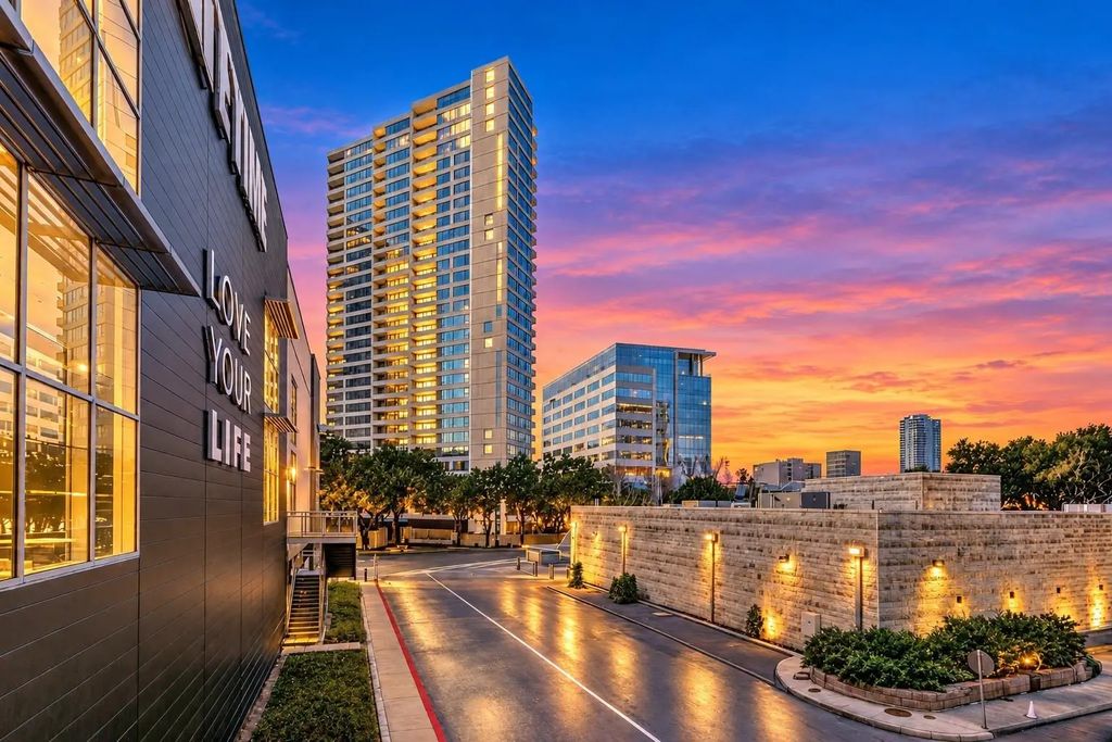14 Greenway Plaza 23m, Houston