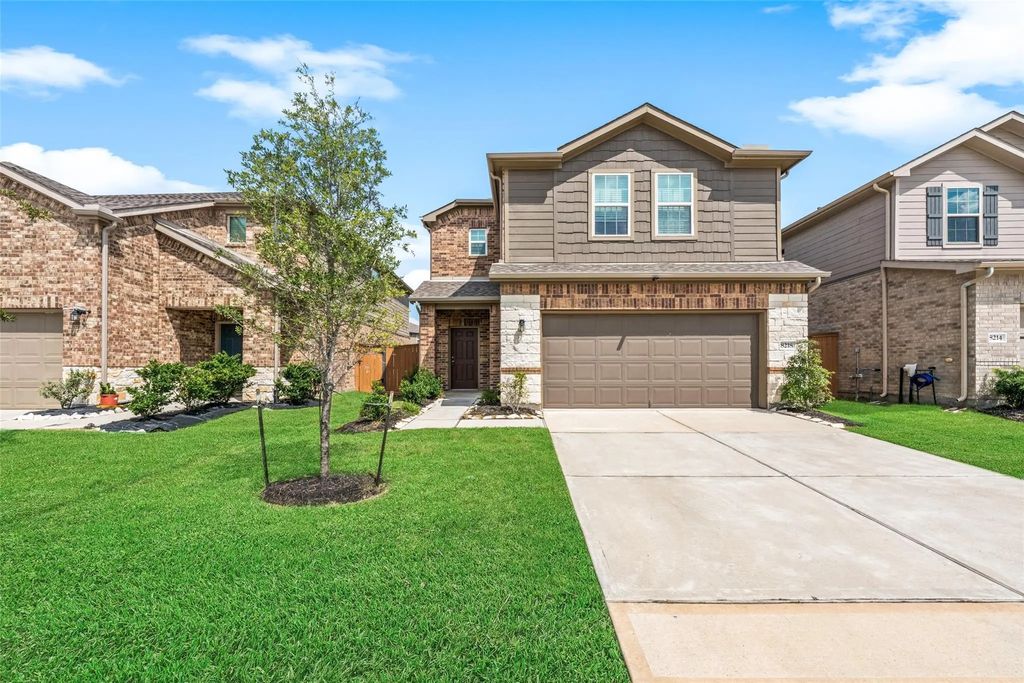 8218 Star Terrace Drive, Cypress