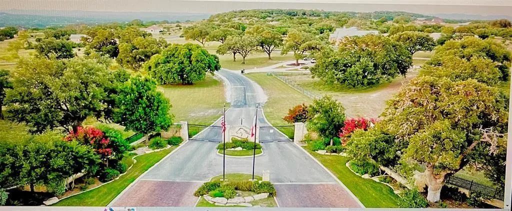 530 Buckskin Trail, Bandera