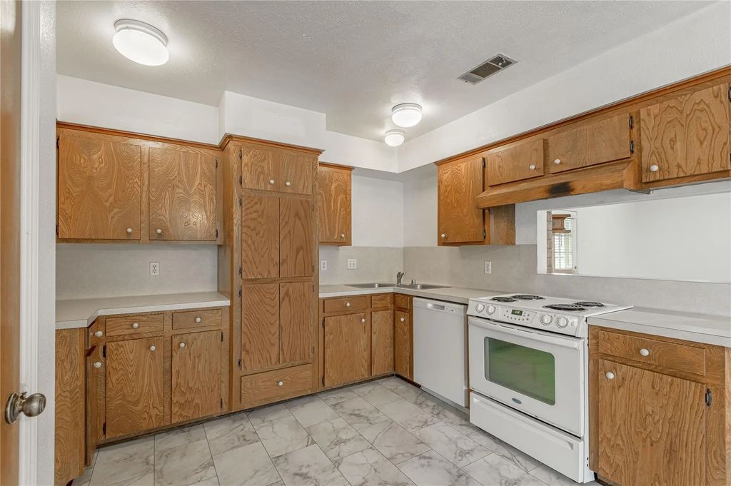 114 Timberline Drive, Huntsville