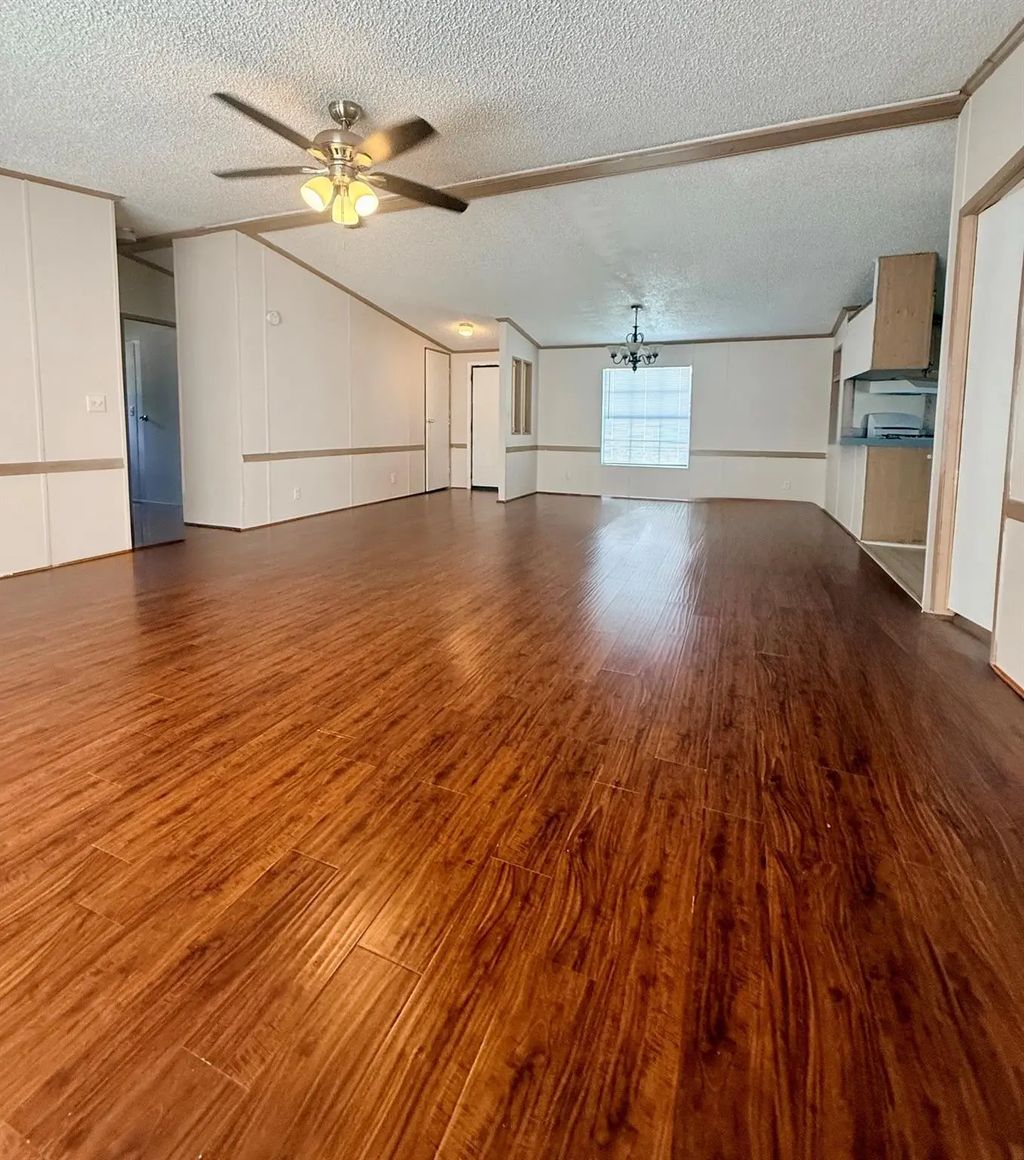 1014 Tealway Drive, Pasadena