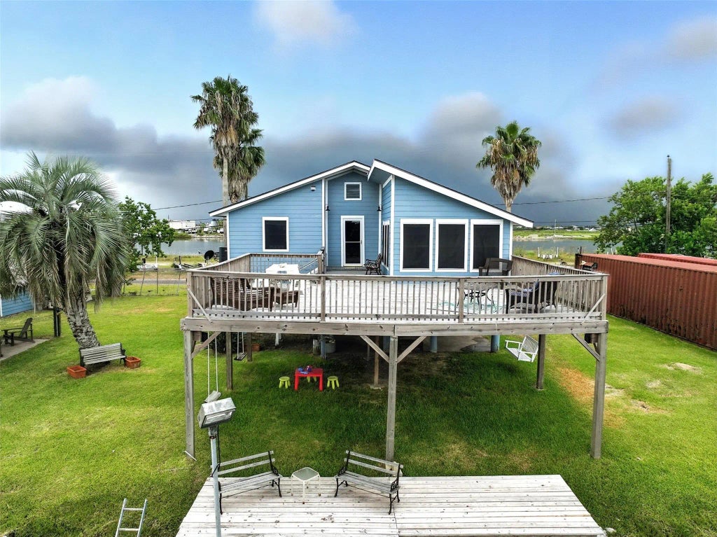 7215 Beau Rue Street, Hitchcock