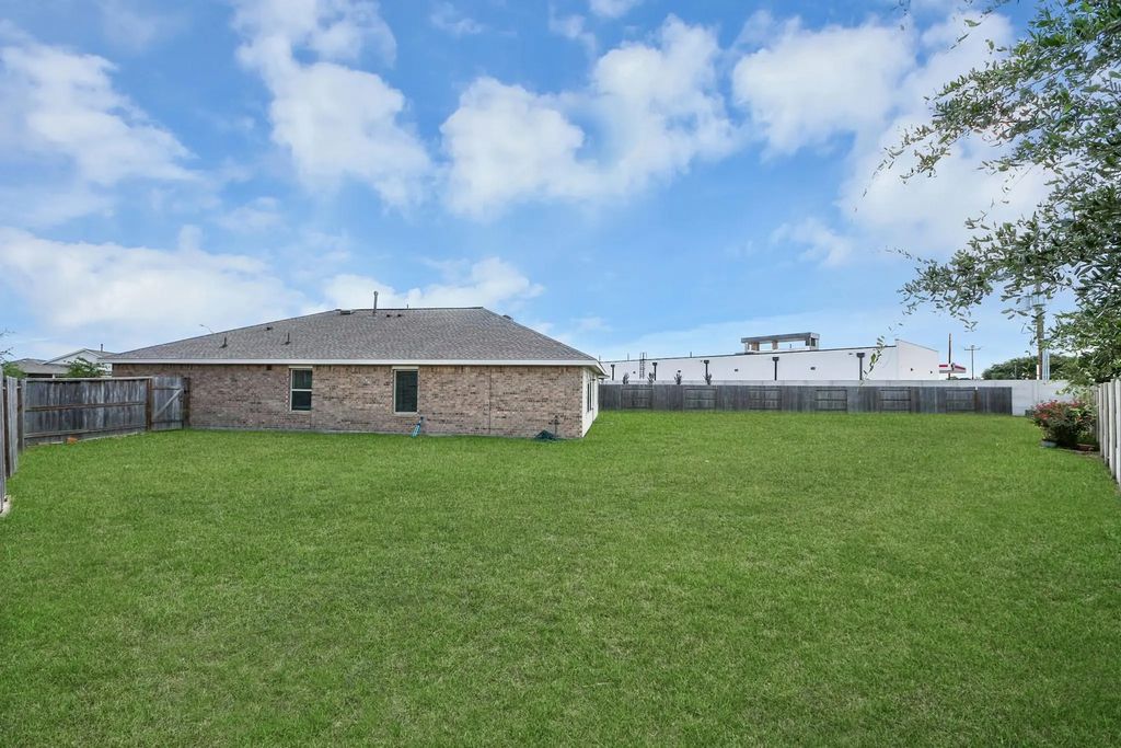 24107 Breckenridge Pass Lane, Hockley