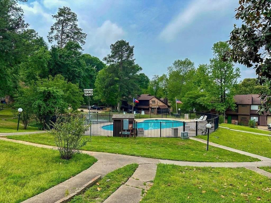 200 Fountain Lake W 128, Livingston