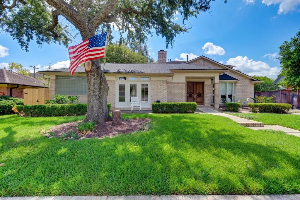 4967 Dumfries Drive, Houston