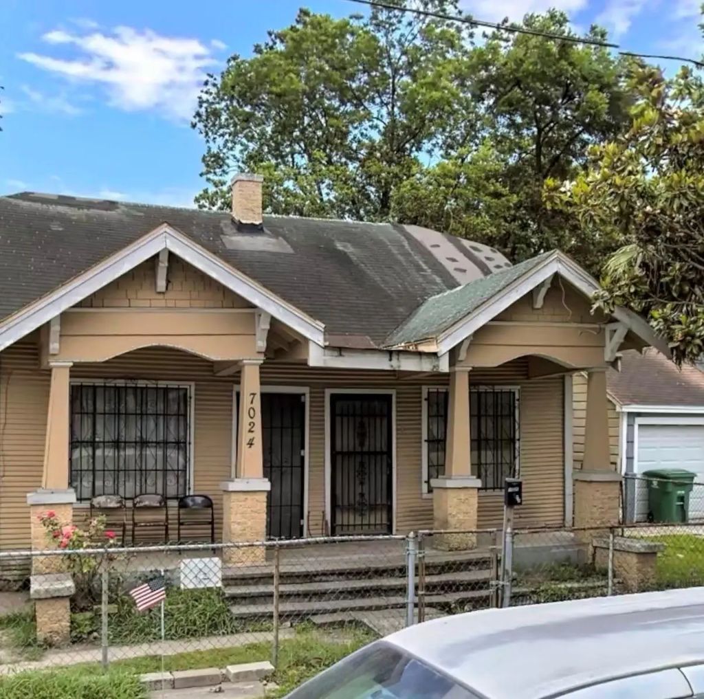 7024 Avenue H, Houston