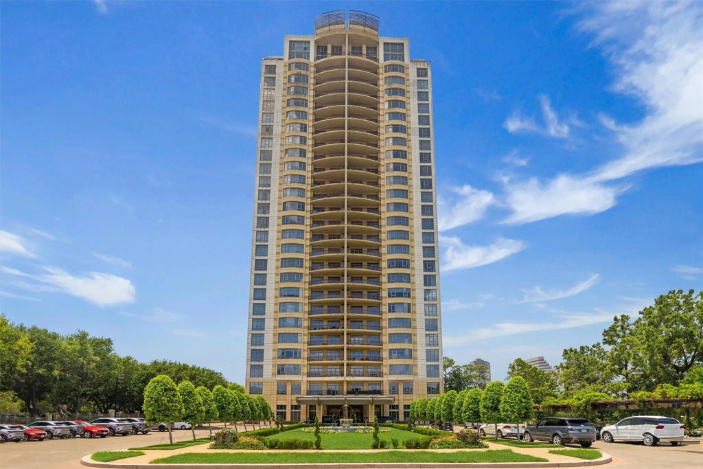 1000 Uptown Park Boulevard 93, Houston