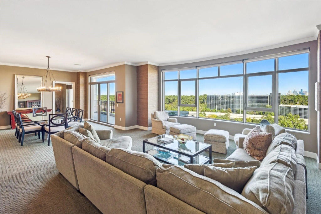 1000 Uptown Park Boulevard 93, Houston