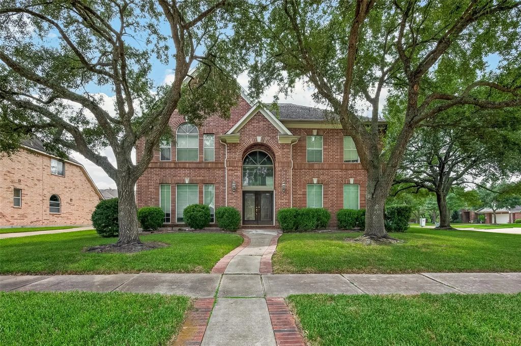 2602 Pinebend Drive, Pearland
