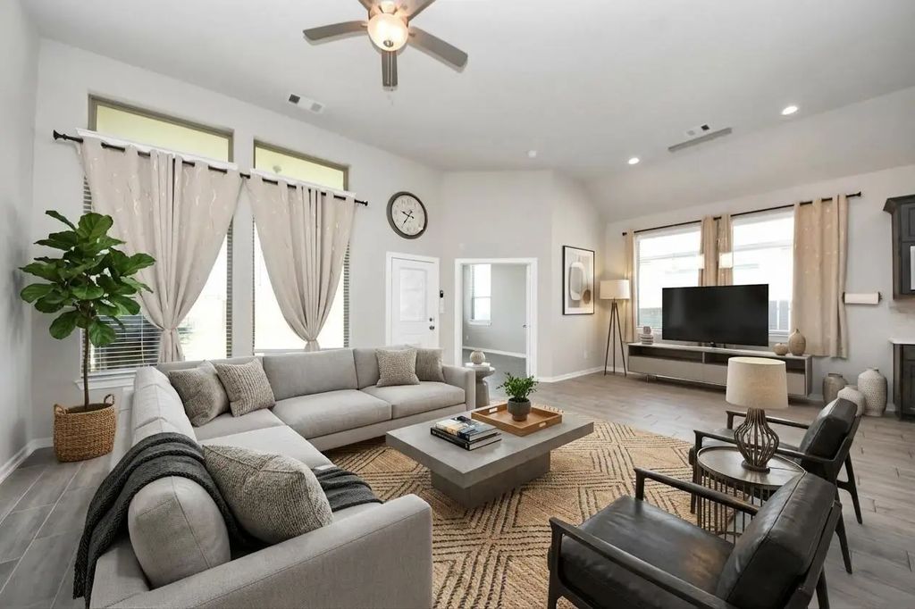 13021 Ocean Breeze Ln Lane, La Marque