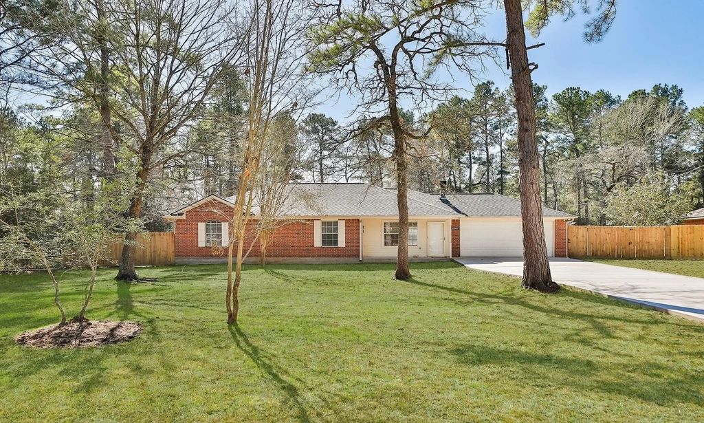 22407 Rainfern Drive, Magnolia