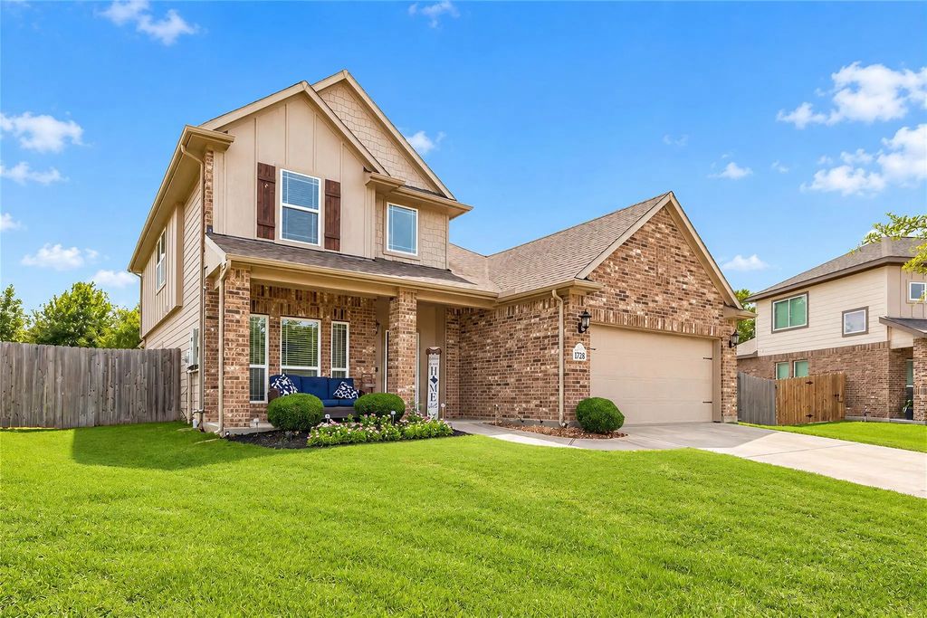 1728 Wandering Hills Road, Conroe