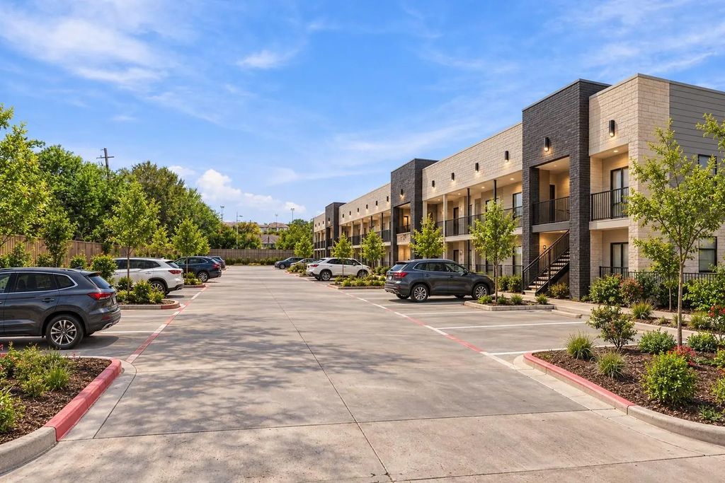 3430 Rockyridge Drive, Houston