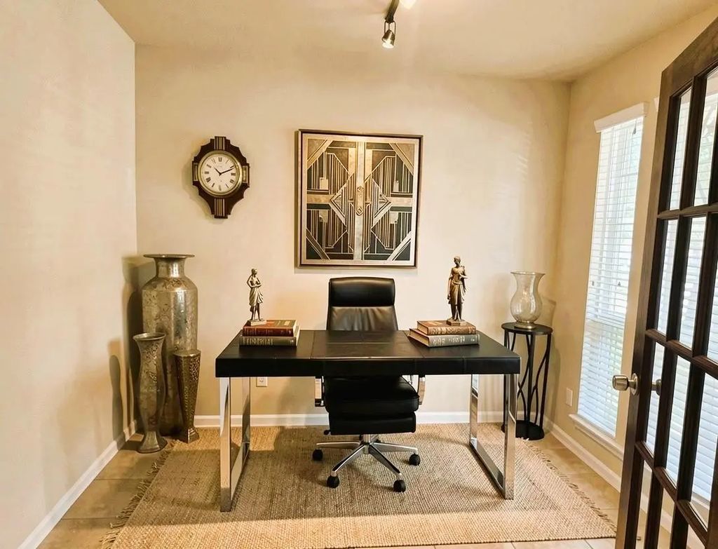 9957 Spring Rock Lane, Brookshire