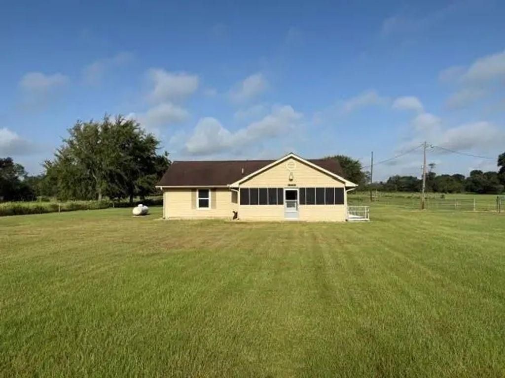 17787 Cr 330, Navasota