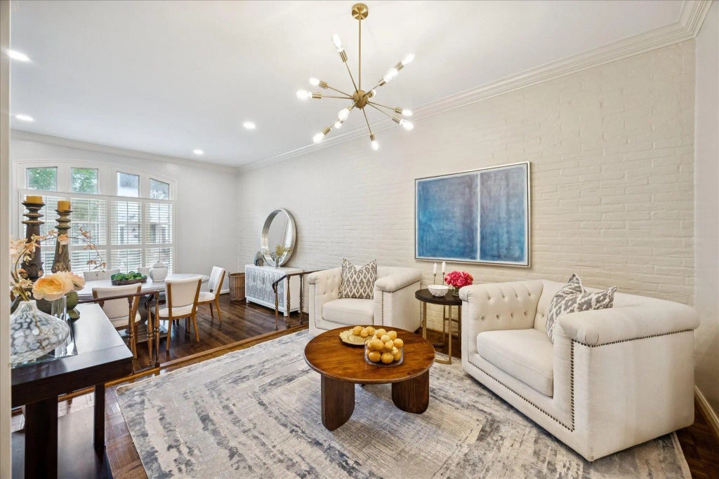 7530 Del Monte Drive, Houston