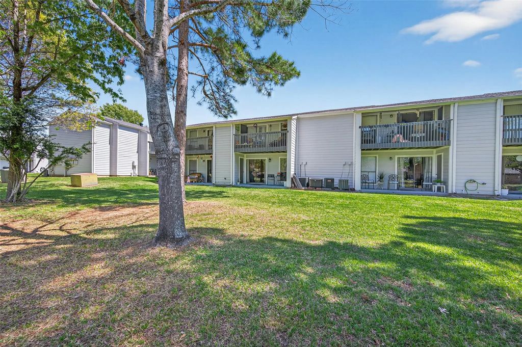 13151 Walden Road 129, Montgomery