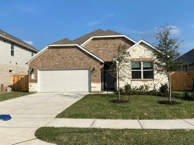 1213 Antelope Passing, Montgomery