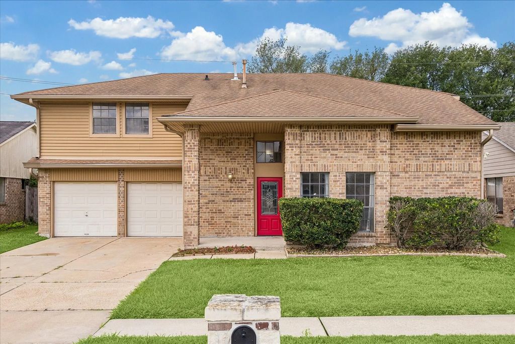 8915 Lakeside Forest Drive, Houston