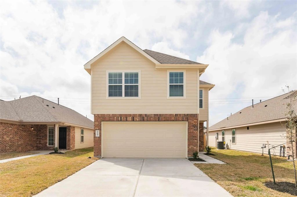 22282 Porter Mountain Drive, Porter