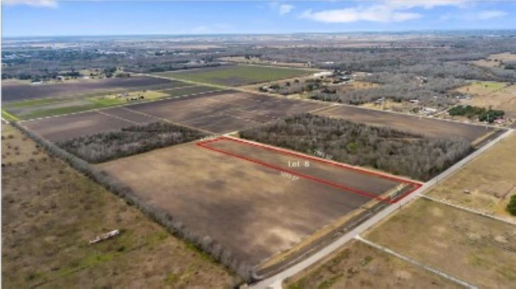 5735 Van Steinberg Road, East Bernard