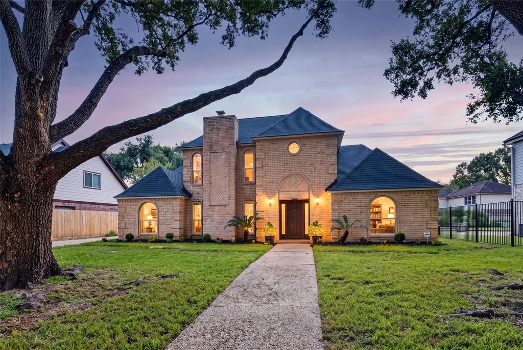 707 Cranfield Court, Katy