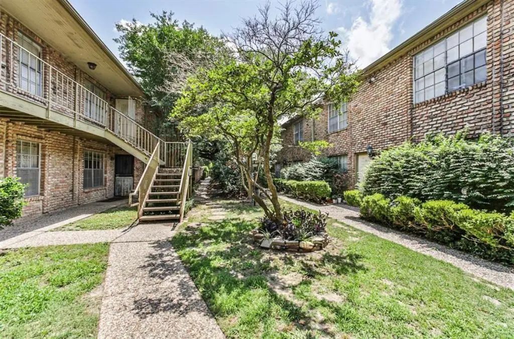 6401 Skyline Drive 10, Houston