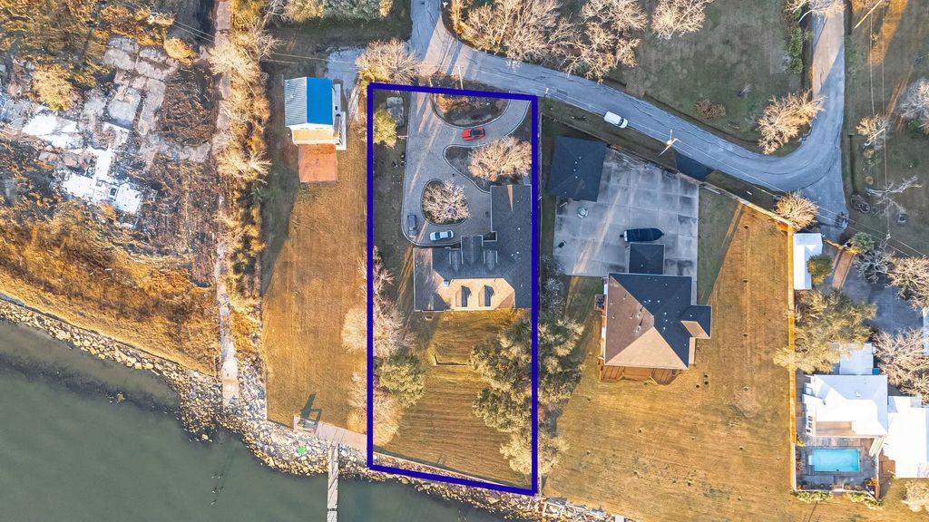 2011 Crescent Drive, La Porte