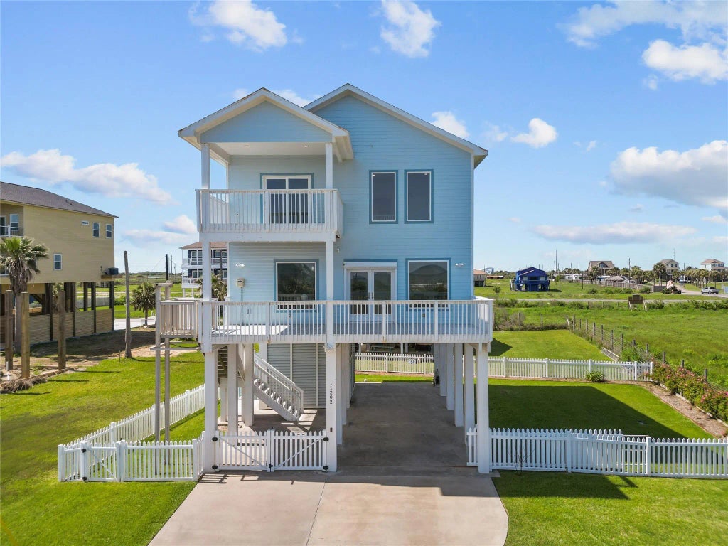 11202 Reagor Way, Galveston