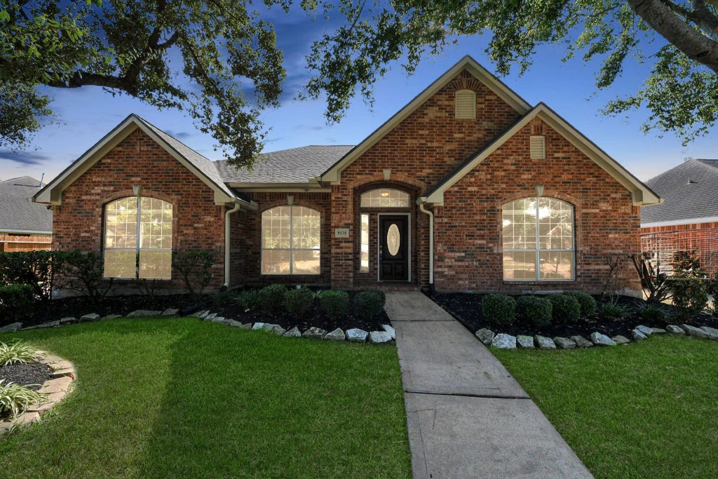 9138 Shango Lane, Houston