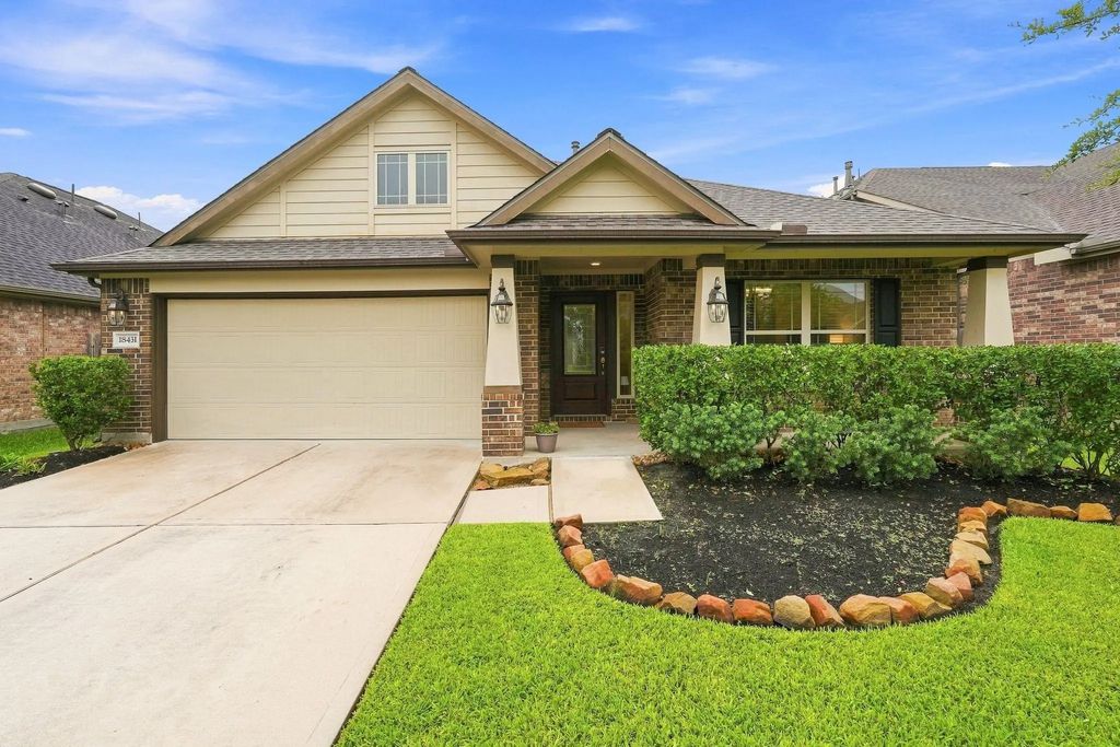 18431 Weeping Spring Drive, Cypress